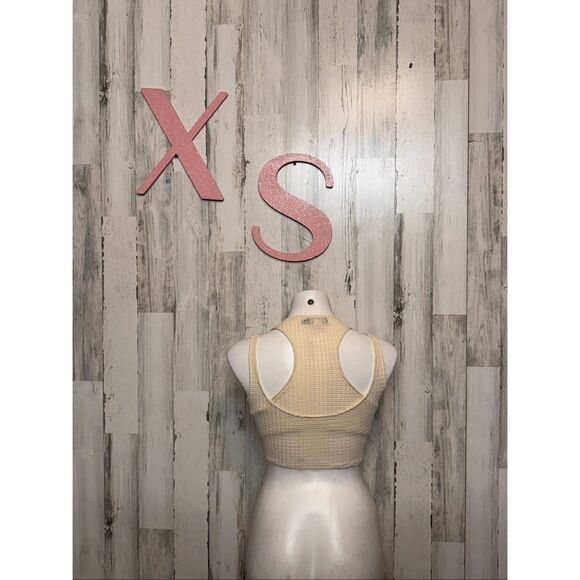 PrettyLittleThing Cream Crochet Textured Cutout Crop Top – Size XS - Picture 4 of 7